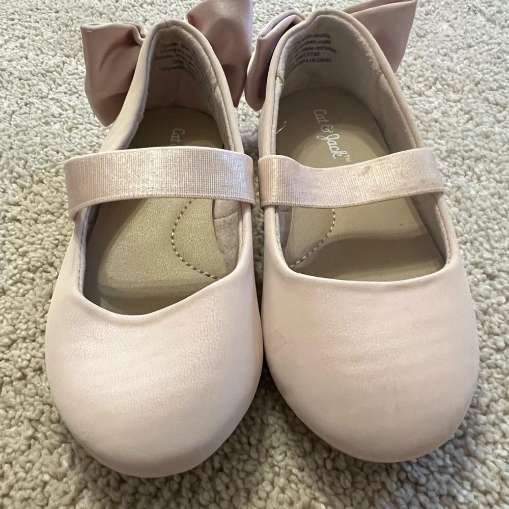 Cat and Jack ballet flats